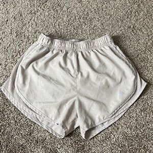 Nike tempo running shorts, like new!